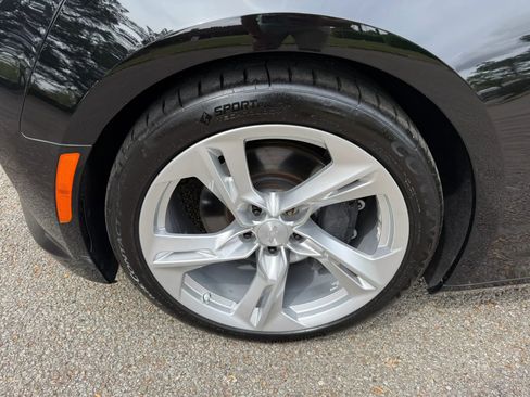 Used 2017 Chevrolet Camaro SS image 9