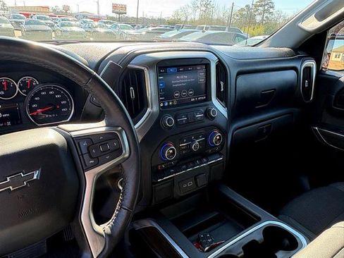 Used 2022 Chevrolet Silverado 1500 LT Trail Boss w/ Safety Package image 21