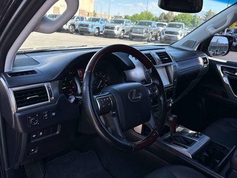 Used 2019 Lexus GX 460 Premium AWD/4WD image 9