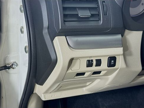 Used 2014 Subaru Impreza 2.0i Premium w/ All-Weather Package w/CVT image 10