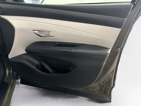 Used 2025 Hyundai Tucson SEL image 32