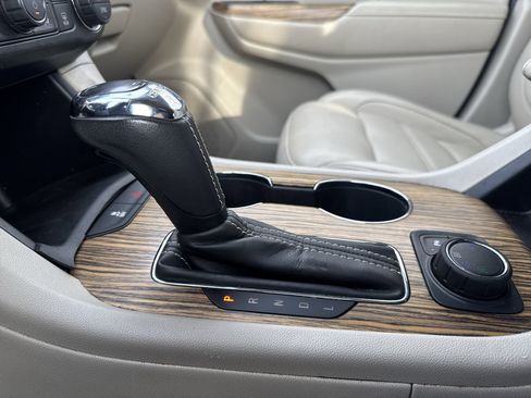 Used 2019 GMC Acadia Denali w/ Technology Package image 20