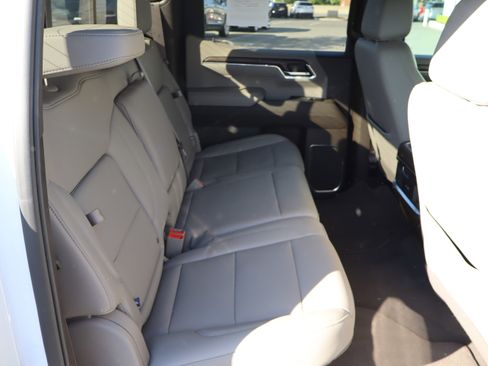 Used 2024 GMC Sierra 1500 SLT w/ SLT Premium Plus Package image 36