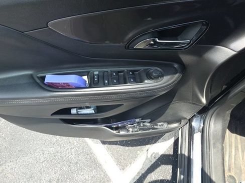 Used 2021 Buick Encore Preferred w/ Safety Package AWD/4WD image 15