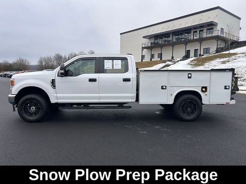 Used 2020 Ford F350 XL w/ Power Equipment Group image 5