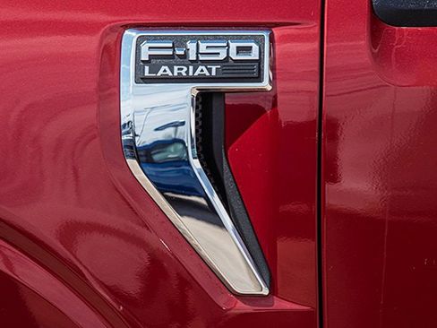 Used 2021 Ford F150 Lariat w/ Equipment Group 502A High AWD/4WD image 17