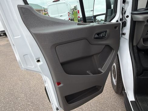 Used 2023 Ford Transit 150 Medium Roof RWD image 10