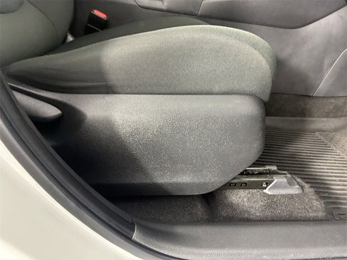 Used 2023 Toyota RAV4 LE image 36