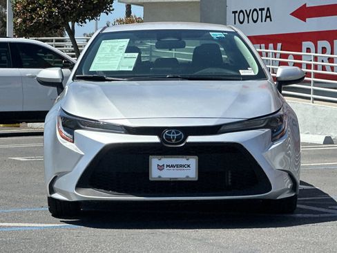 Used 2024 Toyota Corolla LE FWD image 7