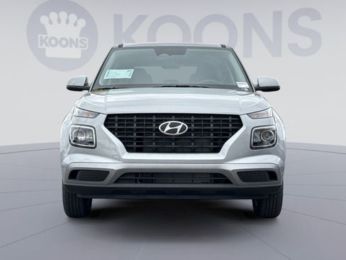New 2026 Hyundai Venue SE image 11