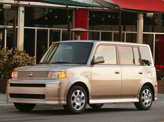 Used 2005 Scion xB video 1