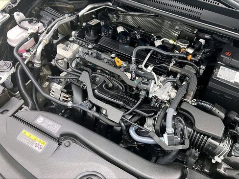 Used 2025 Toyota Corolla LE image 35