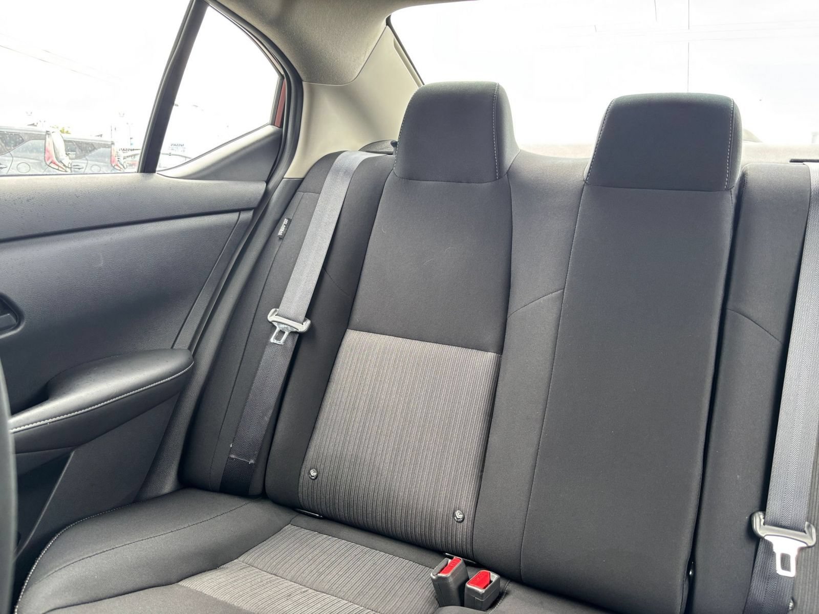 Used 2025 Nissan Sentra SV FWD image 37