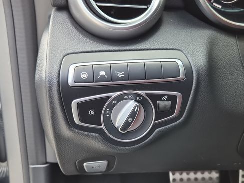 Used 2022 Mercedes-Benz C 300 Coupe image 17