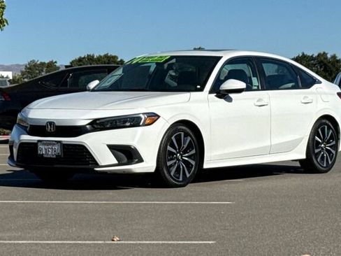 Used 2024 Honda Civic EX image 8