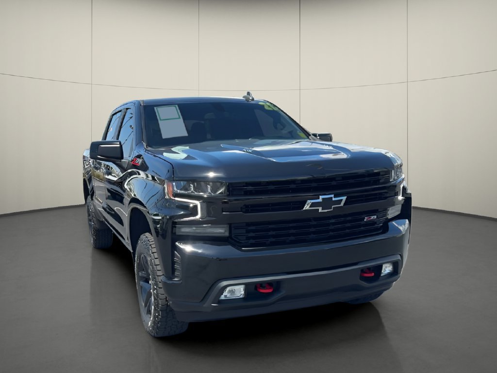 Used 2021 Chevrolet Silverado 1500 LT Trail Boss AWD/4WD image 2