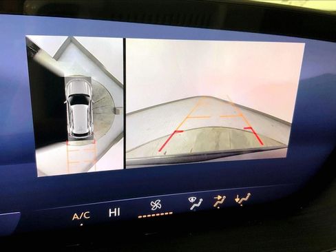 Used 2025 Buick Envision Preferred image 21