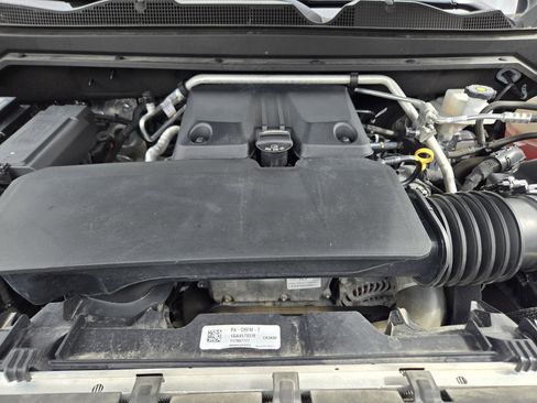 Used 2023 Chevrolet Colorado ZR2 w/ ZR2 Convenience Package III AWD/4WD image 29