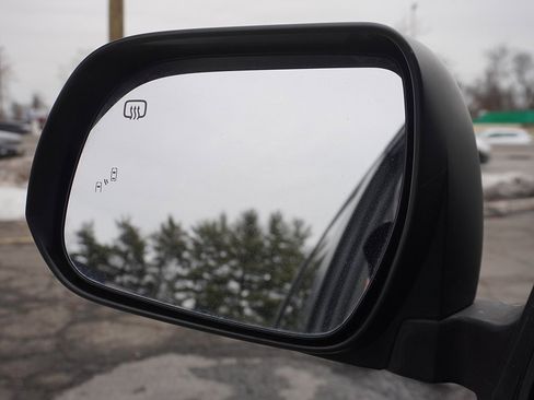 Used 2018 Toyota Sienna XLE w/ XLE Navigation Package image 47