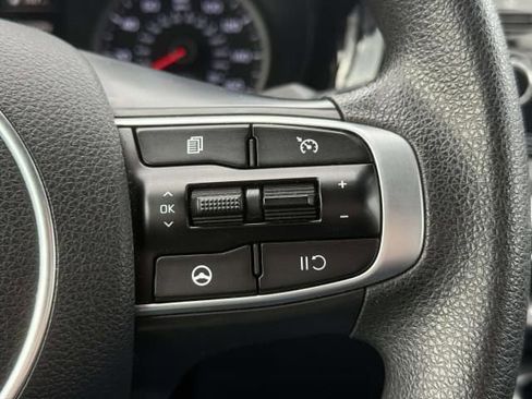 Used 2021 Kia K5 LXS image 19