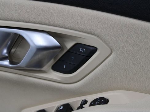 Used 2019 BMW 330i xDrive Sedan image 24