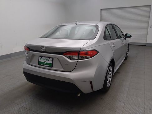 Used 2025 Toyota Corolla LE FWD image 7