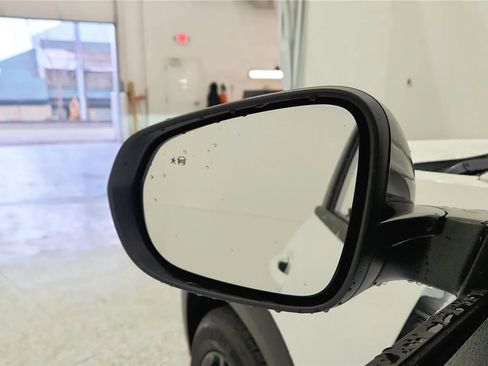 New 2026 Chevrolet Trax ACTIV w/ Sunroof Package image 48