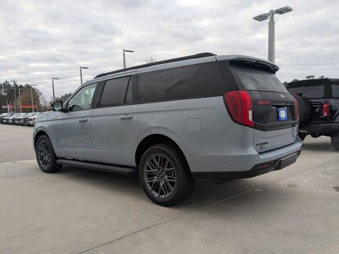 New 2026 Ford Expedition Max Platinum w/ Stealth Appearance Package image 6