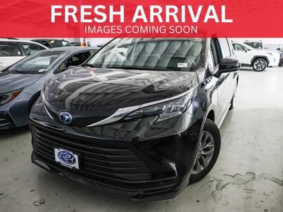 Used 2024 Toyota Sienna LE