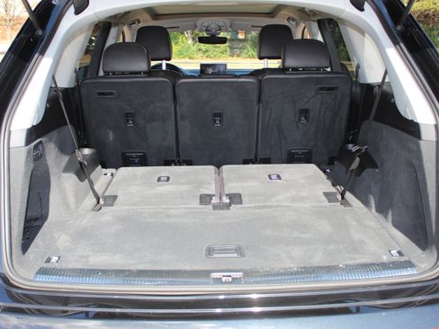 Used 2017 Audi Q7 3.0T Premium Plus image 18