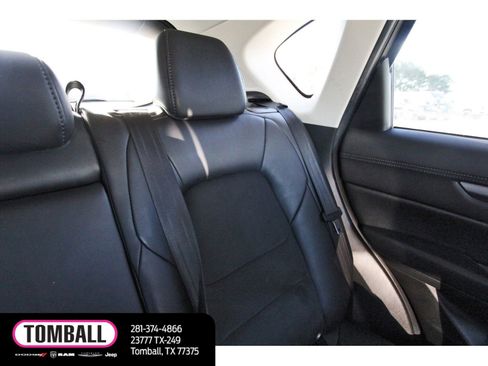 Used 2019 MAZDA CX-5 Touring image 12