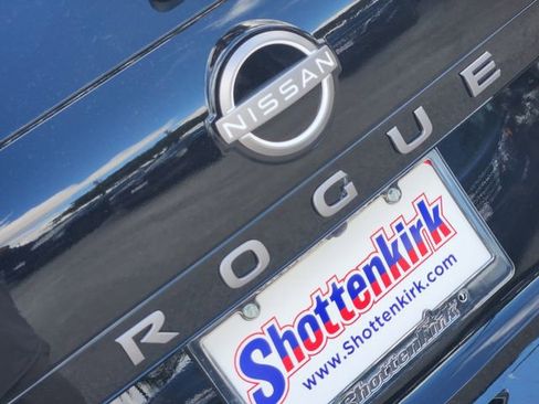 New 2026 Nissan Rogue SV w/ SV Premium Package image 8