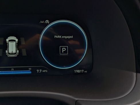 Used 2023 Hyundai Palisade Limited w/ Cargo Package image 14