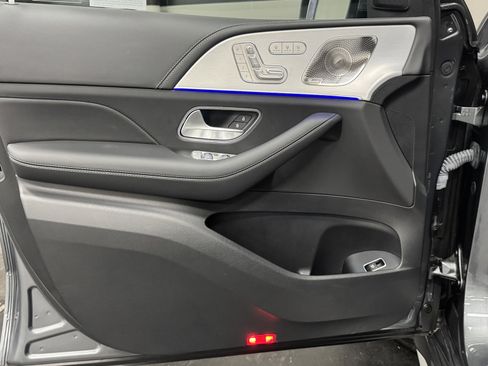 Used 2024 Mercedes-Benz GLE 63 AMG S image 21