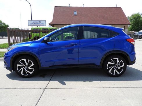 Used 2019 Honda HR-V Sport image 5