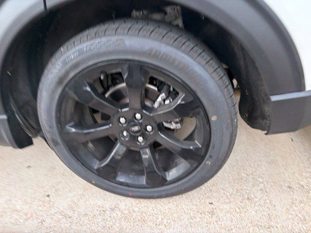 Used 2022 Ford Explorer ST-Line w/ Class IV Trailer Tow Package RWD image 4