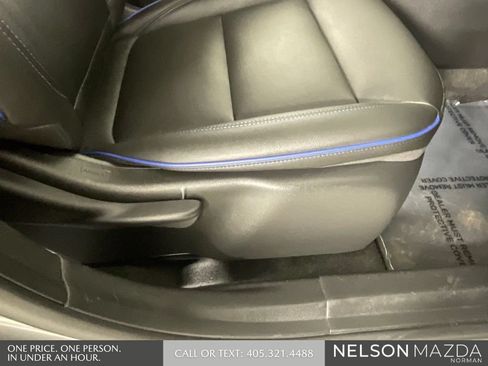 Used 2024 Buick Envista Sport Touring w/ Convenience I Package FWD image 28