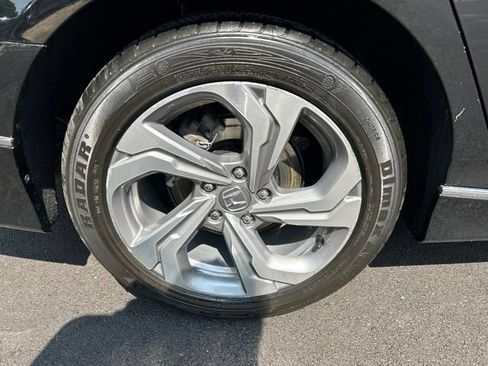 Used 2018 Honda Accord EX-L image 32