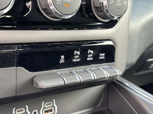 New 2026 RAM 1500 Big Horn image 14