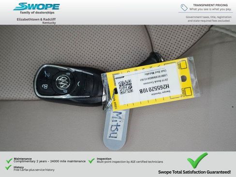 Used 2019 Buick Envision Essence FWD image 31