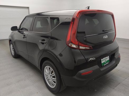 Used 2021 Kia Soul LX FWD image 5