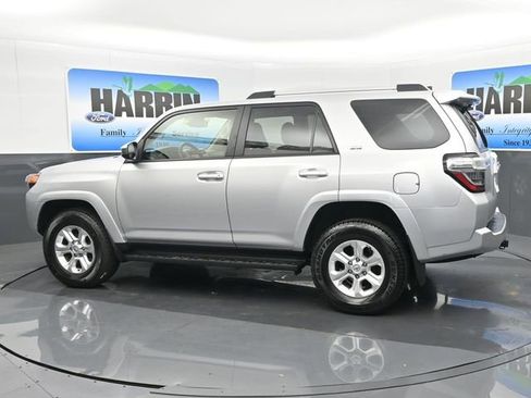 Used 2024 Toyota 4Runner SR5 image 3