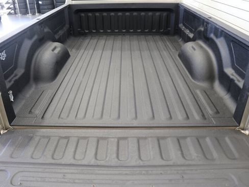 Used 2005 Dodge Ram 3500 Truck SLT w/ Trailer Tow Group AWD/4WD image 46