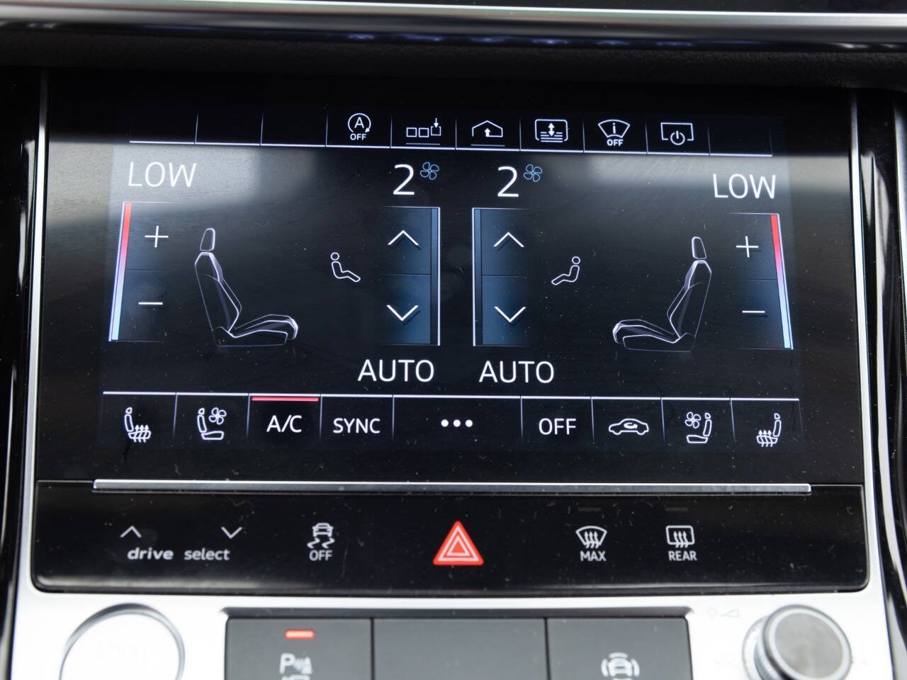 Used 2020 Audi A8 L 4.0T w/ Executive Package AWD/4WD image 34