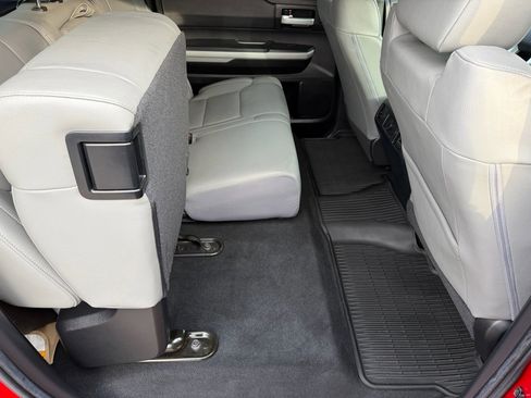 Used 2020 Toyota Tundra SR5 w/ SR5 Leather Package image 39