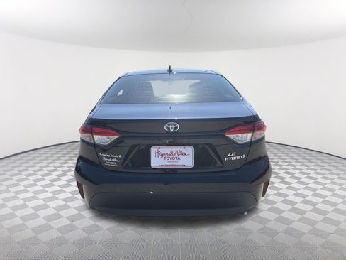 Used 2024 Toyota Corolla LE FWD image 16