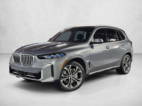 New 2026 BMW X5 xDrive50e w/ Climate Comfort Package image 1