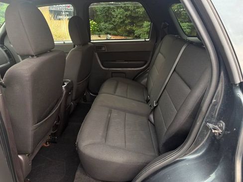 Used 2009 Ford Escape XLT AWD/4WD image 7