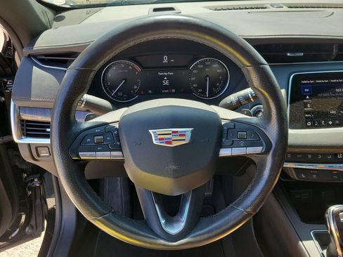 Certified 2023 Cadillac XT4 Sport AWD/4WD image 24