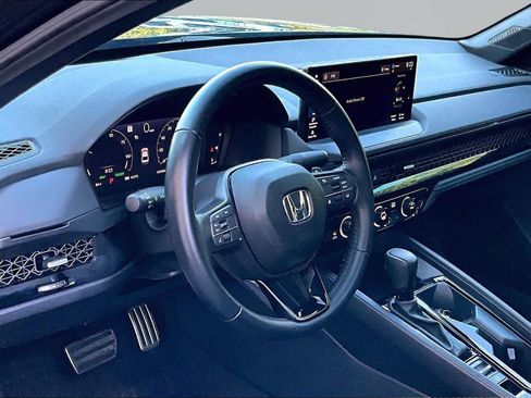 Used 2024 Honda Accord Sport image 18